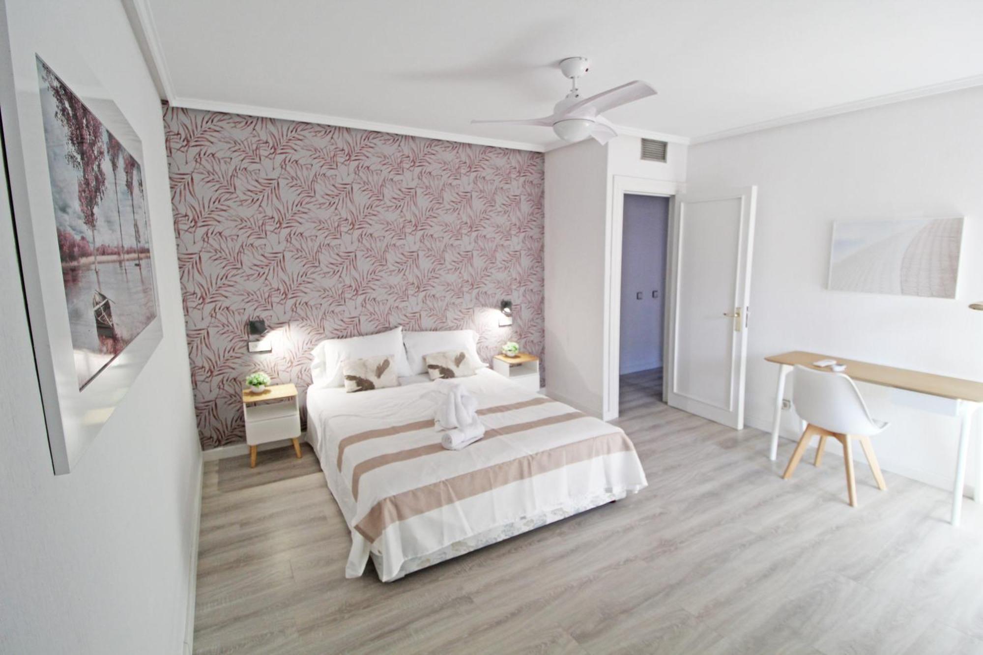 Castle Views. Terrace. Design Style. Ac. Wifi. Refurbished. Supercentric. Apartment Аликанте Екстериор снимка