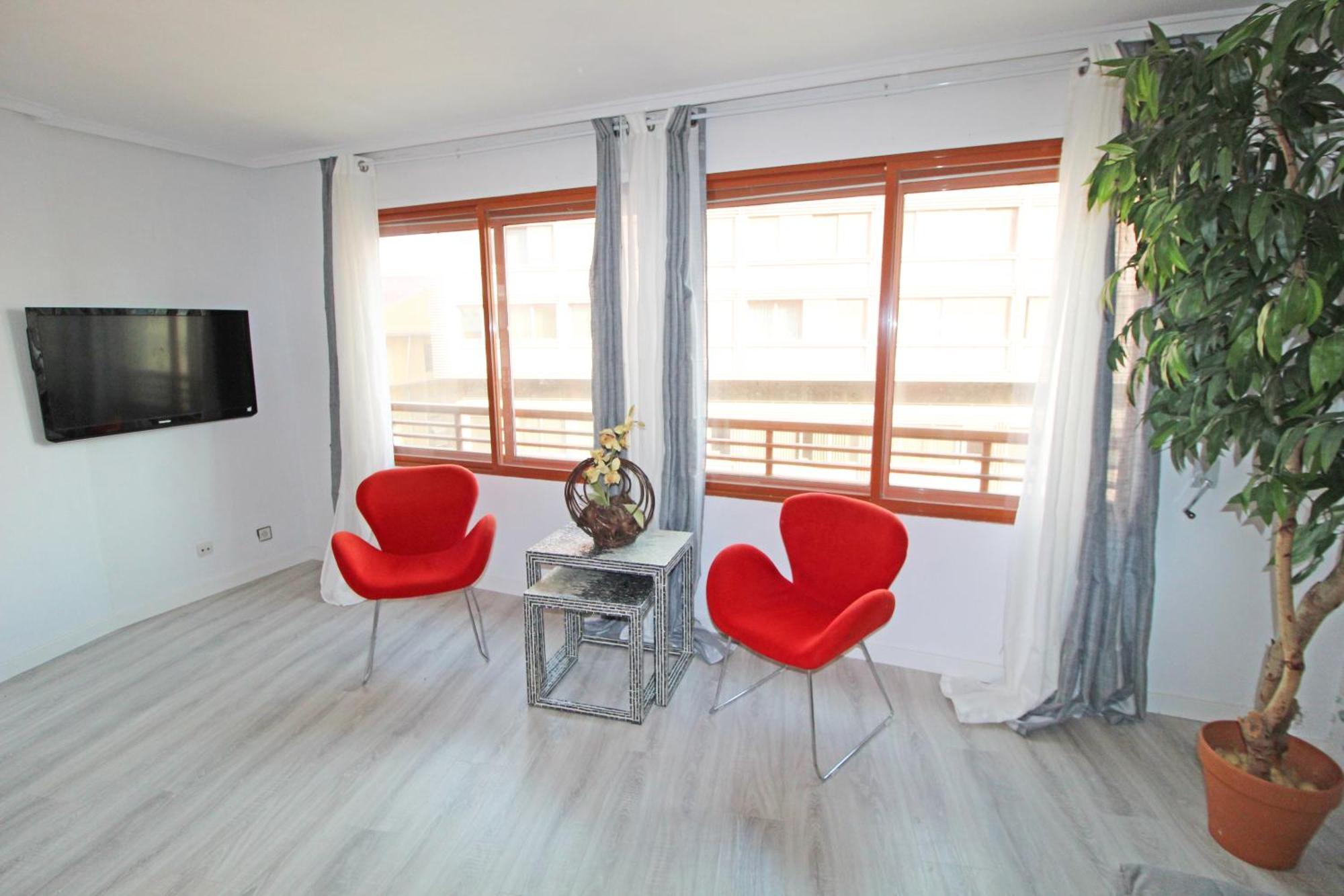 Castle Views. Terrace. Design Style. Ac. Wifi. Refurbished. Supercentric. Apartment Аликанте Екстериор снимка