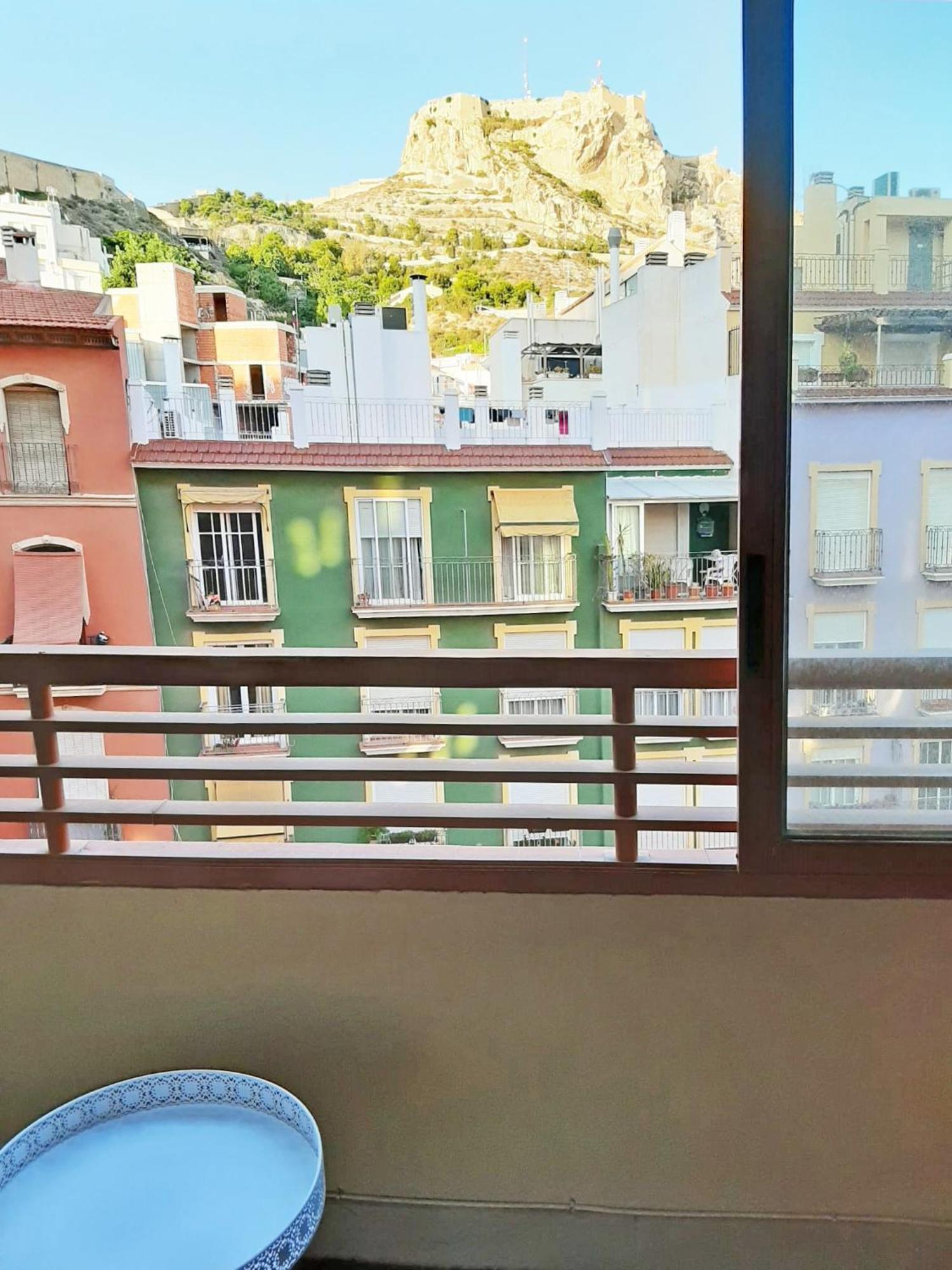 Castle Views. Terrace. Design Style. Ac. Wifi. Refurbished. Supercentric. Apartment Аликанте Екстериор снимка